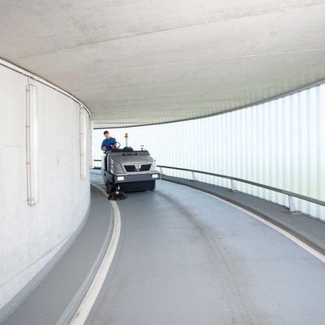 limpieza en parkings y grandes zonas karcher