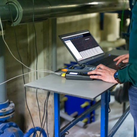 COMPRAR PCE ONLINE CAUDALÍMETRO PCE-TDS 100HSH+ CON MEDIDOR DE TEMPERATURA