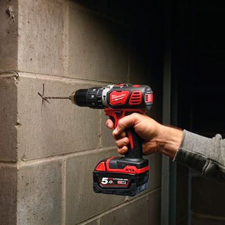 TALADRO PERCUTOR A BATERÍA M18 BLPD2-0X MILWAUKEE