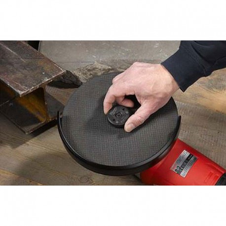 Uso de la tuerca en la amoladora