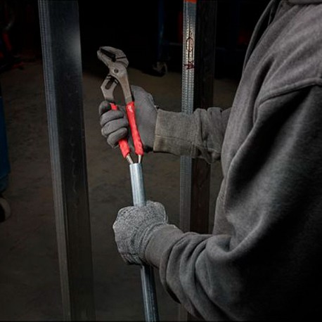 Aplicación de la parte inferior en tubo de aluminio