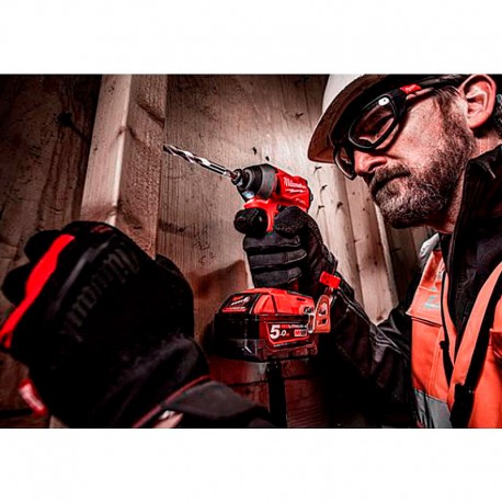 Broca multi material en madera