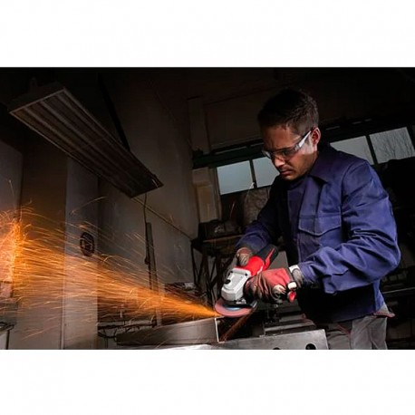 Amoladora en acción