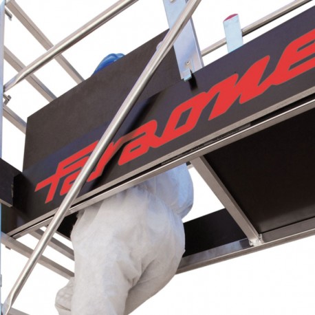 ANDAMIO PROFESIONAL CON DIFERENTES ALTURAS MODELO RAPIDO 140 FARAONE