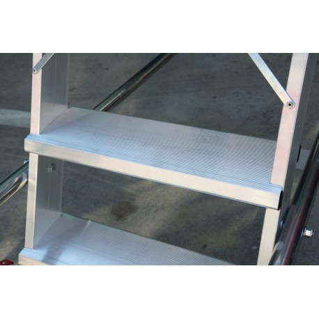 ESCALERA ALUMINIO SMT FARAONE VARIAS MEDIDAS.