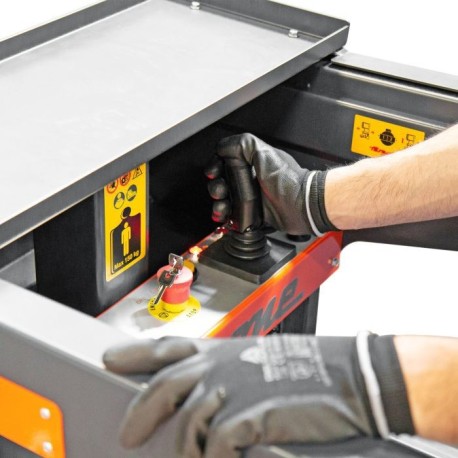 Elevah E5 ES Move | H. máx. de trabajo 4,90 m.,H. máx. de trabajo 4,9