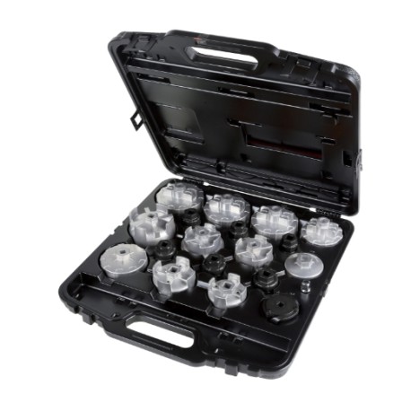 Juego de 18 Vasos para Filtros de Aceite en Maleta de Plástico