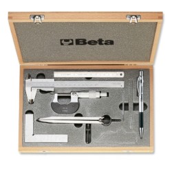 Surtido de 7 herramientas para medir y trazar en caja de madera