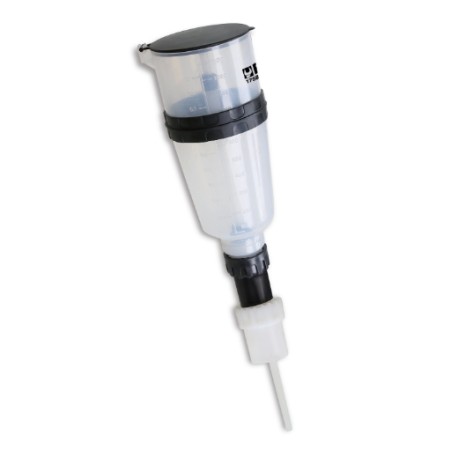 Embudo antirretorno para AdBlue® con unión recta