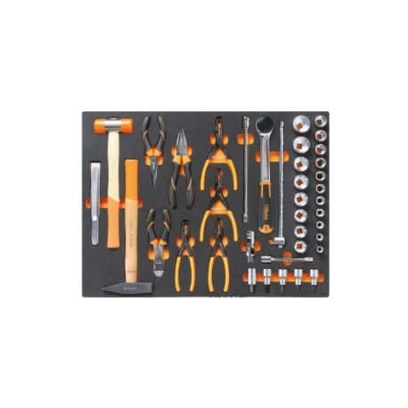 Termoformado de espuma con cortafrío, martillo, mazo, alicates, vasos