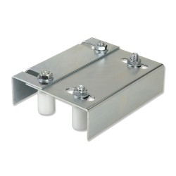 Soporte Regulable para Rodillos 2070  Guía para Puertas Correderas